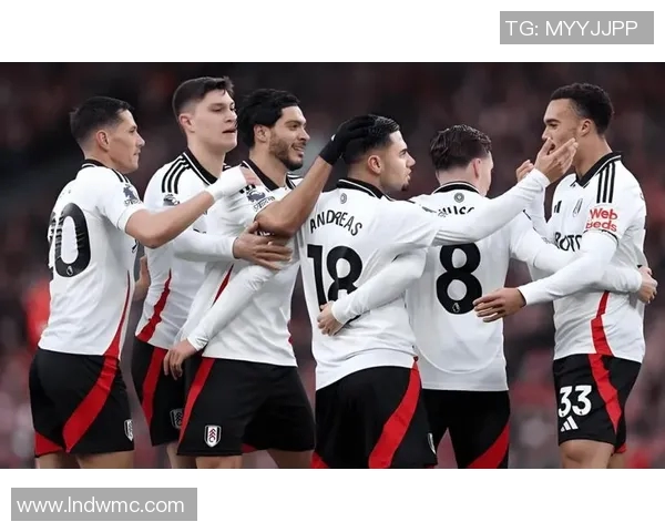 英超曼联主场战胜伯恩茅斯,魔力鸟带领球队逆转取胜